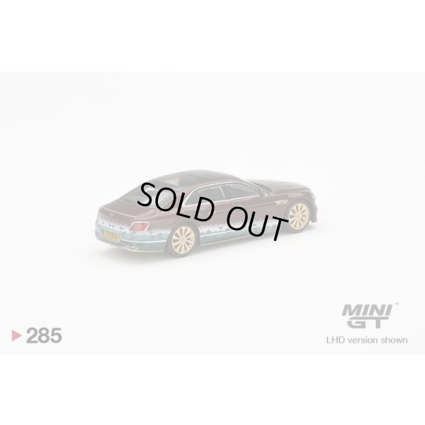 画像2: MINI GT 1/64 Bentley Flying Spur "The Reindeer Eight" (LHD) China Exclusive