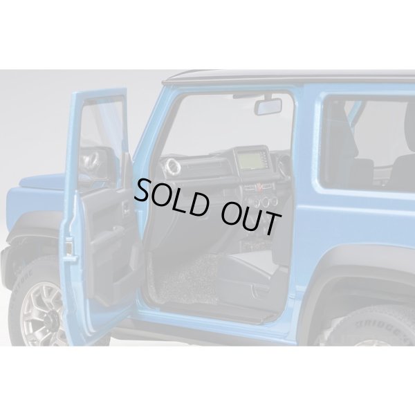 画像9: AUTOart 1/18 Suzuki Jimny Sierra (JB74) (Brisk Blue with Black roof)