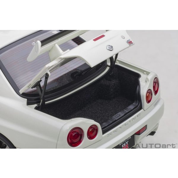 画像12: AUTOart 1/18 Nissan Skyline GT-R (R34) V-spec II (White Pearl)