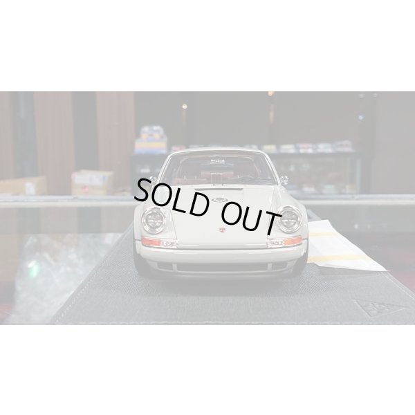 画像8: IDEA 1/18 Singer 911 (964) Coupe Light Gray Limited 120 pcs.