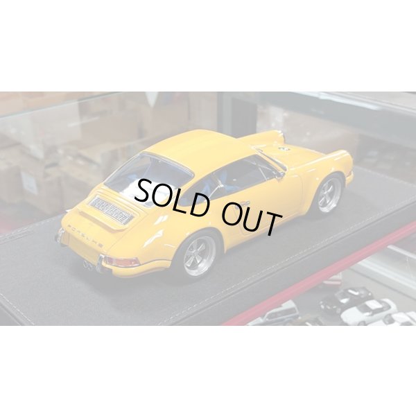 画像10: IDEA 1/18 Singer 911 (964) Coupe Yellow (Yellow Stripe) Limited 80 pcs.