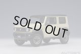 AUTOart 1/18 Suzuki Jimny Sierra (JB74) (Chiffon Ivory Metallic with Black roof)