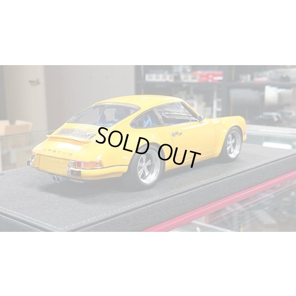 画像5: IDEA 1/18 Singer 911 (964) Coupe Yellow (Yellow Stripe) Limited 80 pcs.