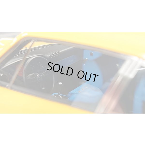 画像11: IDEA 1/18 Singer 911 (964) Coupe Yellow (Yellow Stripe) Limited 80 pcs.