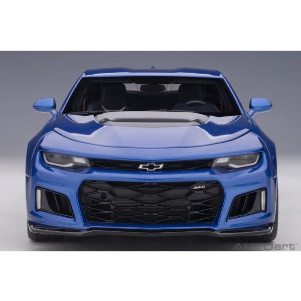 画像5: AUTOart 1/18 Chevrolet Camaro ZL1 2017 (Hyper Blue Metallic)