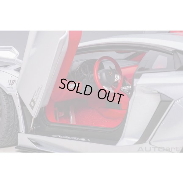 画像8: AUTOart 1/18 Liberty Walk LB-WORKS Lamborghini Aventador Limited Edition (Matte Metallic Silver)