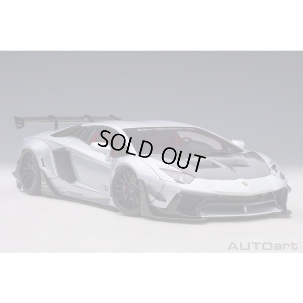 画像14: AUTOart 1/18 Liberty Walk LB-WORKS Lamborghini Aventador Limited Edition (Matte Metallic Silver)