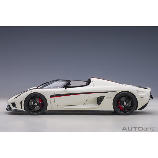 画像5: AUTOart 1/18 Koenigsegg Regera (Arctic White/Carbon with Red accents)