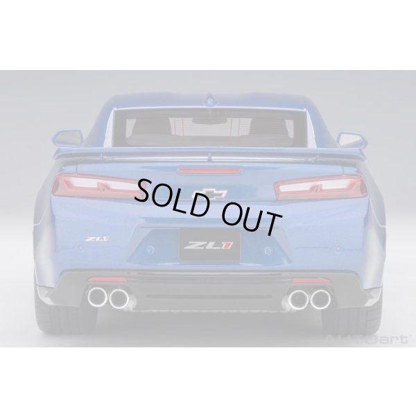 画像6: AUTOart 1/18 Chevrolet Camaro ZL1 2017 (Hyper Blue Metallic)