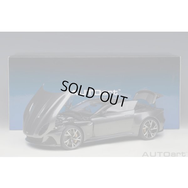 画像18: AUTOart 1/18 Aston Martin DBS Superleggera (Magnetic Silver)