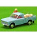 画像2: TOMYTEC 1/64 Datsun Truck 1500 Deluxe (Light Blue) with Figure (2)