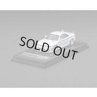 ignition model 1/64 Nismo R33 GT-R 400R Pearl White