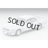 TOMYTEC 1/64 Limited Vintage NEO Nissan Laurel 2500 Twin Cam 24V Medalist V (White) '92