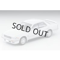 TOMYTEC 1/64 Limited Vintage NEO Nissan Laurel 2500 Twin Cam 24V Medalist V (White) '92