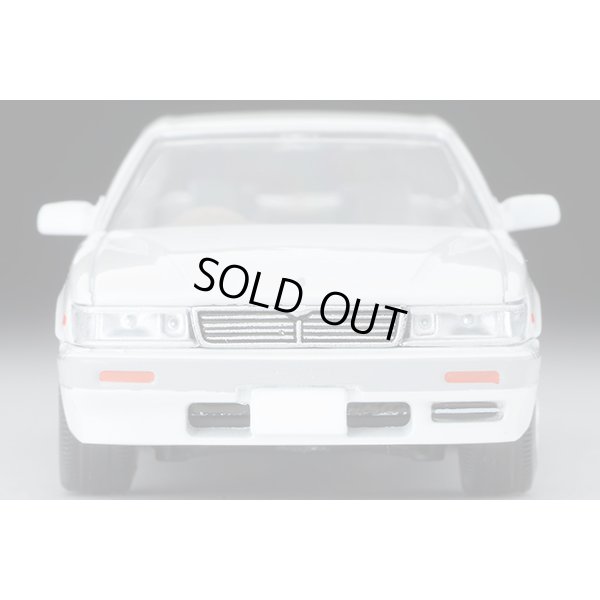 画像5: TOMYTEC 1/64 Limited Vintage NEO Nissan Laurel 2500 Twin Cam 24V Medalist V (White) '92