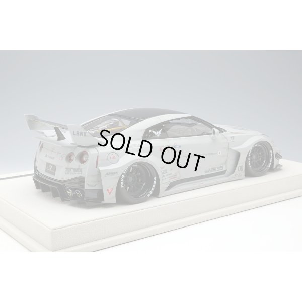 画像4: EIDOLON 1/18 LB-Silhouette WORKS GT 35GT-RR Matte Gray (Weathering) Limited 150 pcs.