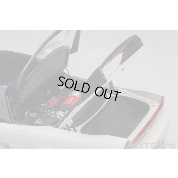 画像12: AUTOart 1/18 Honda NSX-R (NA2) (Championship White / Black Carbon)