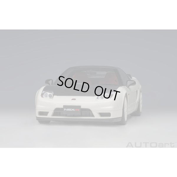 画像15: AUTOart 1/18 Honda NSX-R (NA2) (Championship White / Black Carbon)