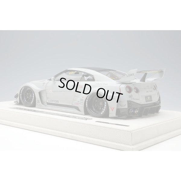 画像3: EIDOLON 1/18 LB-Silhouette WORKS GT 35GT-RR Matte Gray (Weathering) Limited 150 pcs.