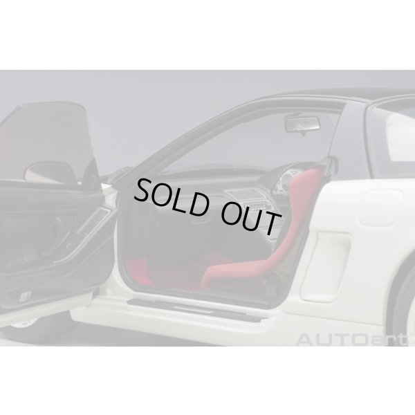 画像9: AUTOart 1/18 Honda NSX-R (NA2) (Championship White / Black Carbon)