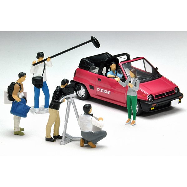 画像1: TOMYTEC 1/64 Diorama Collection 64 #Car Snap 11a TV Crew テレビクルー