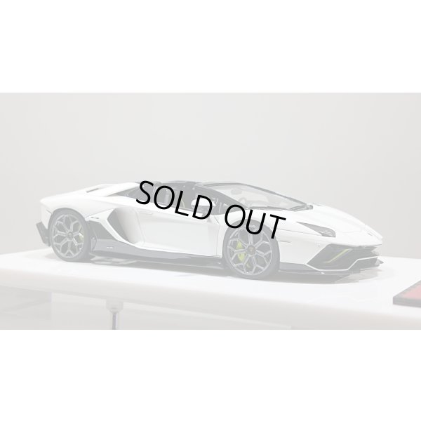 画像5: EIDOLON 1/43 Lamborghini Aventador LP780-4 Ultimae Roadster 2021 (Leirion Wheel) Bianco Opalis / Black Accent Limited 60 pcs.