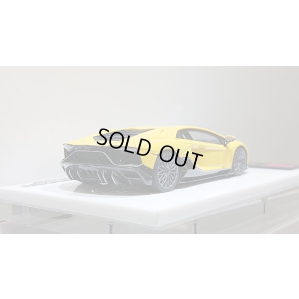 画像10: EIDOLON 1/43 Lamborghini Aventador LP780-4 Ultimae 2021 (Dianthus Wheel) Giallo Auge Limited 60 pcs.