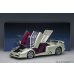 画像17: AUTOart 1/18 Lamborghini Diablo SE30 Iota (BALLON WHITE / Pearl White) (17)