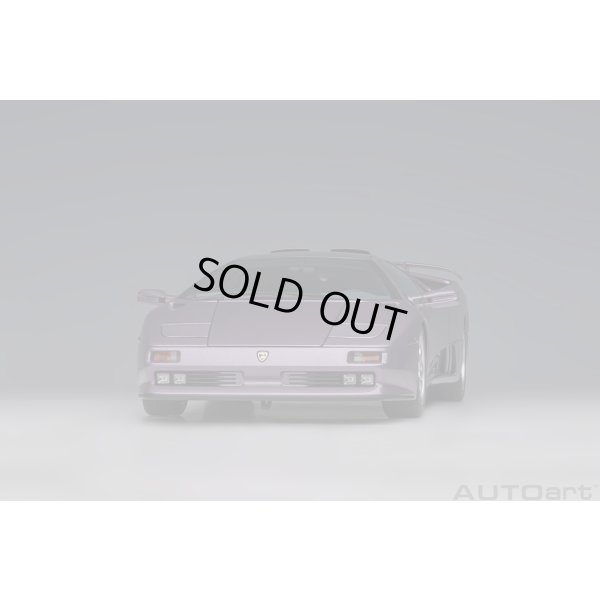 画像15: AUTOart 1/18 Lamborghini Diablo SE30 Iota (VIOLA SE30 / Metallic Purple)