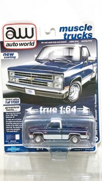 auto world 1/64 1985 Chevy Silverado Dark Blue / White