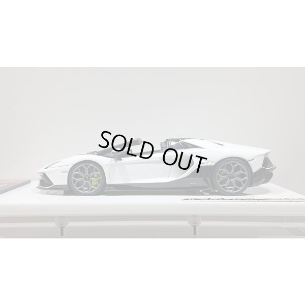 画像2: EIDOLON 1/43 Lamborghini Aventador LP780-4 Ultimae Roadster 2021 (Leirion Wheel) Bianco Opalis / Black Accent Limited 60 pcs.