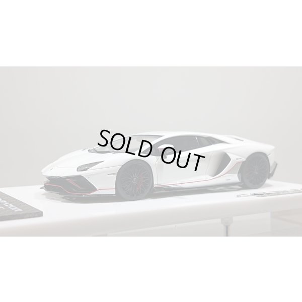 画像1: EIDOLON 1/43 Lamborghini Aventador LP780-4 Ultimae 2021 (Dianthus Wheel) Bianco Opalis / Grigio Thalasso Limited 100 pcs.