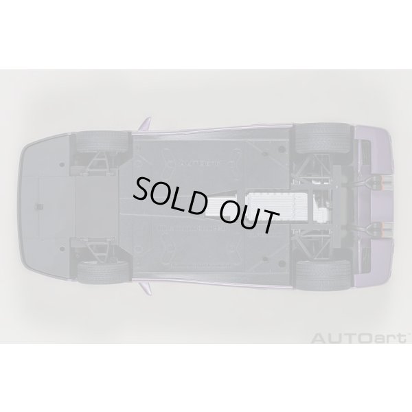 画像8: AUTOart 1/18 Lamborghini Diablo SE30 Iota (VIOLA SE30 / Metallic Purple)