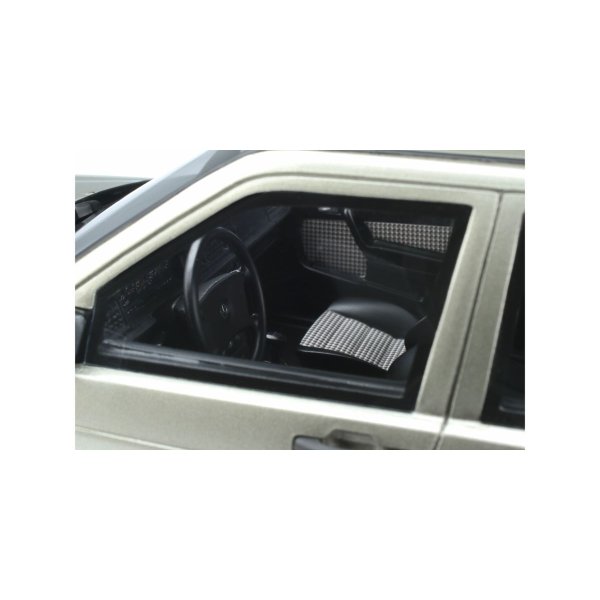 画像6: OttO mobile 1/18 Mercedes Benz W201 190E 2.5 16S (Silver)