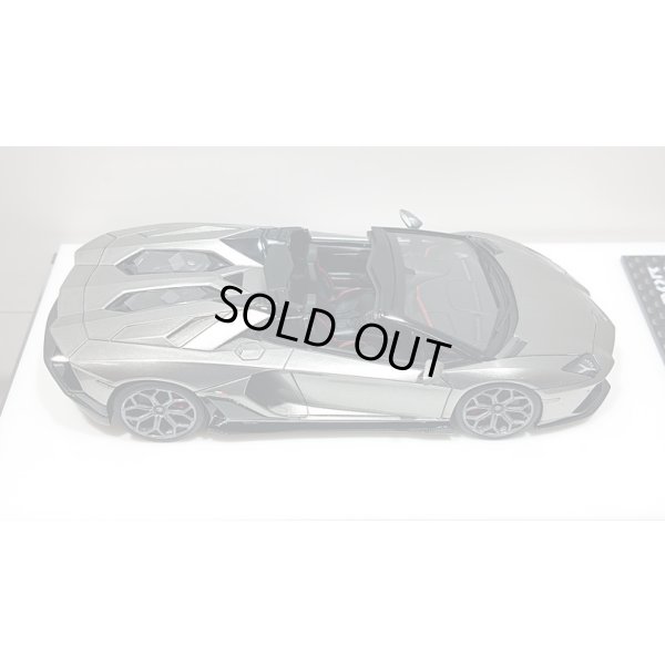 画像8: EIDOLON 1/43 Lamborghini Aventador LP780-4 Ultimae Roadster 2021 (Leirion Wheel) Grigio Nimbus / Black Accent Limited 60 pcs.