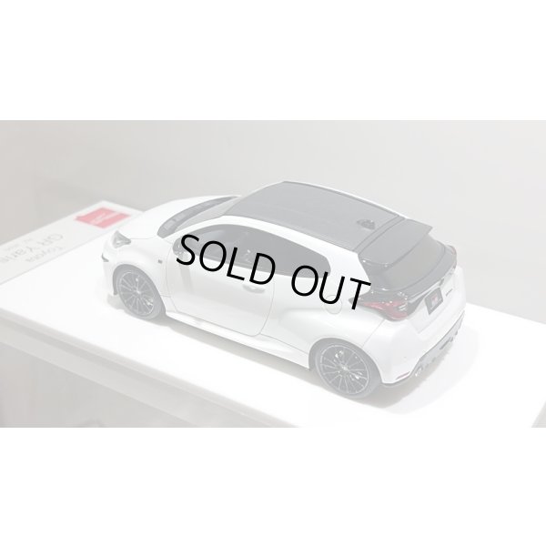 画像12: EIDOLON 1/43 Toyota GR Yaris RZ 2020 Platinum White Pearl Mica