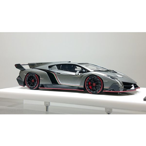 画像5: EIDOLON 1/43 Lamborghini Veneno 2013 Geneva Motor Show 2013 Metallic Gray / Red Accent