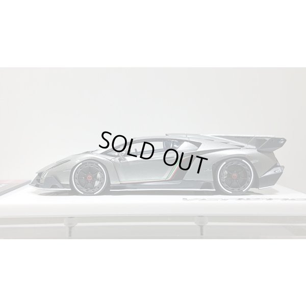 画像2: EIDOLON 1/43 Lamborghini Veneno 2013 Metallic Gray / White Accent Limited 80 pcs.