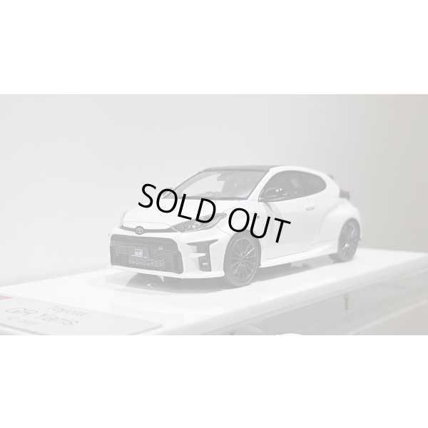 画像9: EIDOLON 1/43 Toyota GR Yaris RZ 2020 Platinum White Pearl Mica
