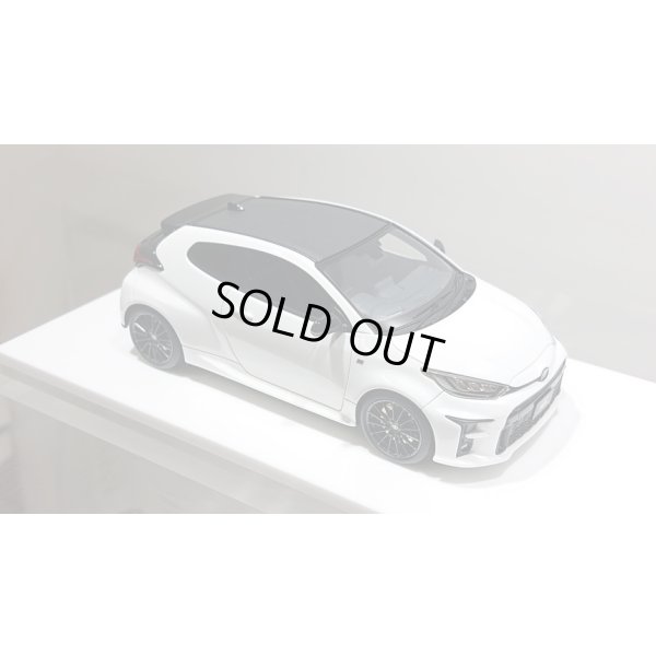 画像11: EIDOLON 1/43 Toyota GR Yaris RZ 2020 Platinum White Pearl Mica