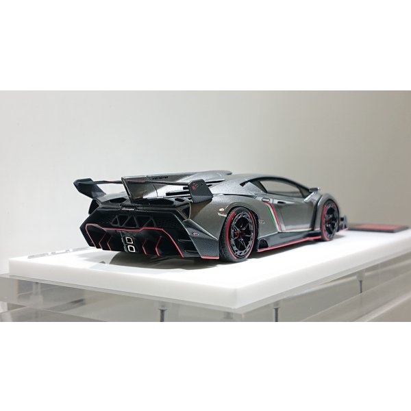 画像10: EIDOLON 1/43 Lamborghini Veneno 2013 Geneva Motor Show 2013 Metallic Gray / Red Accent