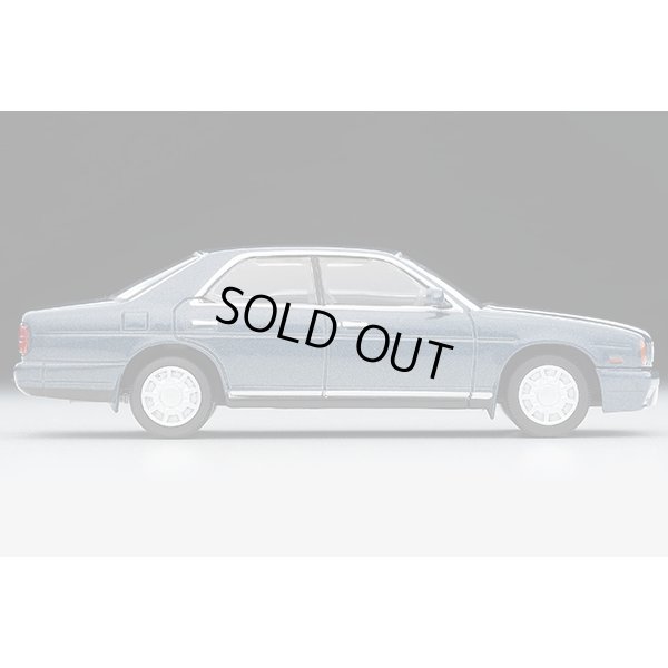 画像4: TOMYTEC 1/64 Limited Vintage NEO Nissan Cedric V30 Twin Cam Gran Turismo SV (Grayish Blue) '91