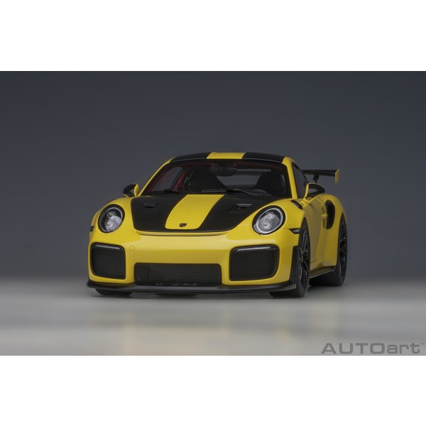 画像16: AUTOart 1/18 Porsche 911 (991.2) GT2 RS Weissach Package (Racing Yellow)