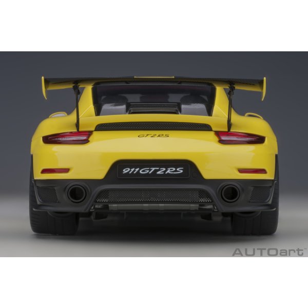 画像6: AUTOart 1/18 Porsche 911 (991.2) GT2 RS Weissach Package (Racing Yellow)