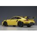 画像2: AUTOart 1/18 Porsche 911 (991.2) GT2 RS Weissach Package (Racing Yellow) (2)