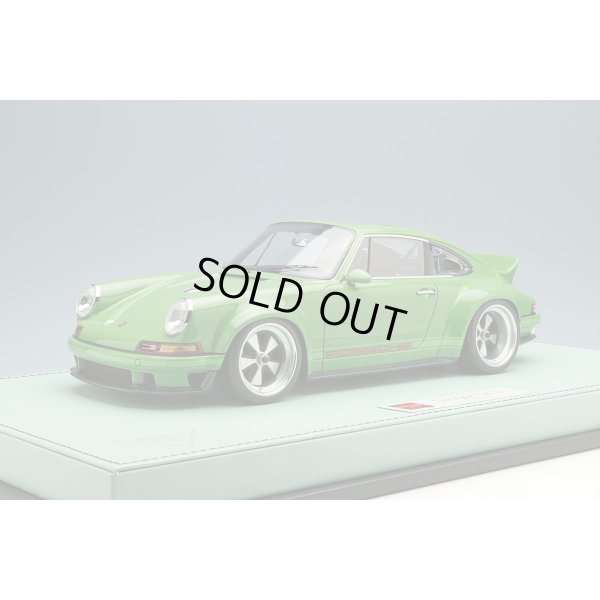 画像2: EIDOLON 1/18 Singer DLS 2018 Green