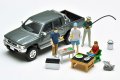 TOMYTEC 1/64 Diorama Collection 64 #Car Snap 14a BBQ2 (with Toyota Hilux 4WD)