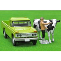 TOMYTEC 1/64 Limited Vintage Toyota Stout (Green) with figure