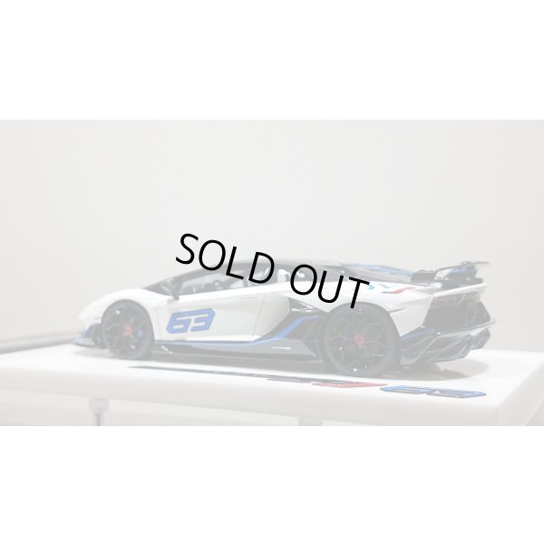 画像3: EIDOLON 1/43 Lamborghini Aventador SVJ 63 2018 Bianco Opalis (Pearl White) Limited 63 pcs.