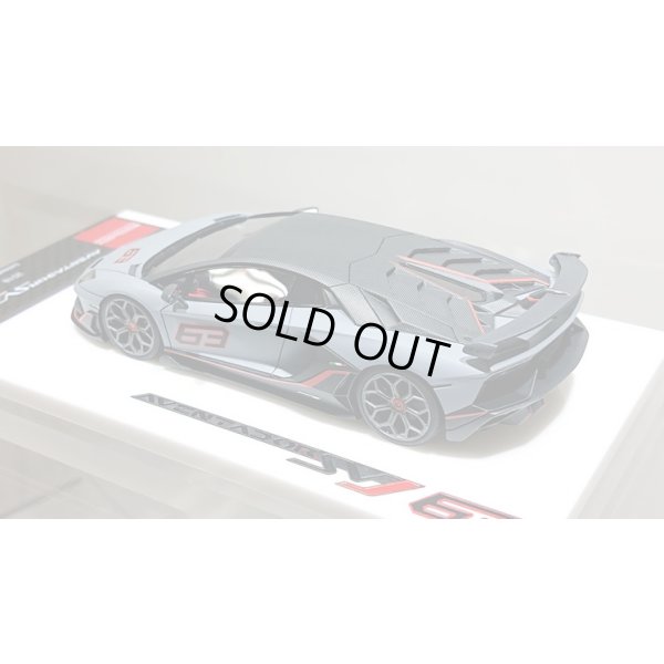 画像12: EIDOLON 1/43 Lamborghini Aventador SVJ 63 2018 Grigio Acheso (Matte Light Gray) Limited 63 pcs.